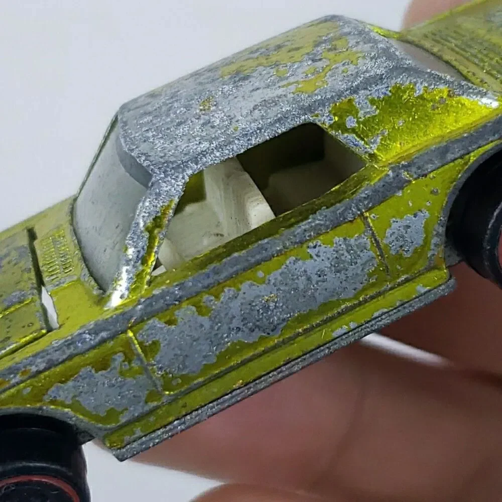 Mattel RedLine Hot Wheels Custom Continental Mark III Antifreeze Car Toy- Flaws